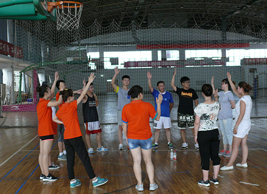 融创传媒-经贸大学篮球活动