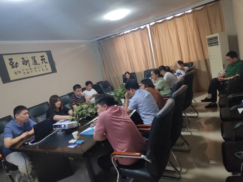 安平县重点外贸企业对口扶持座谈会2